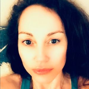 Meet your Posher, Amaranth